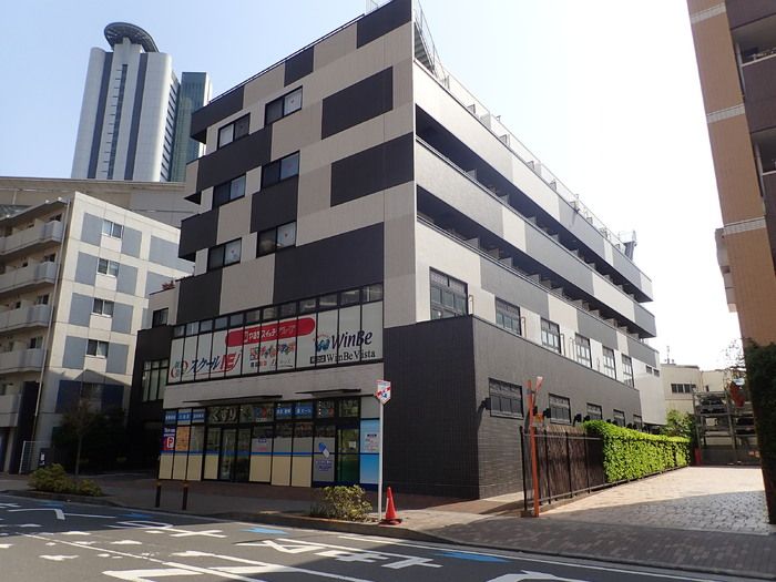 LROCKSの外観画像