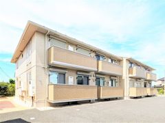 Est Villageの外観画像