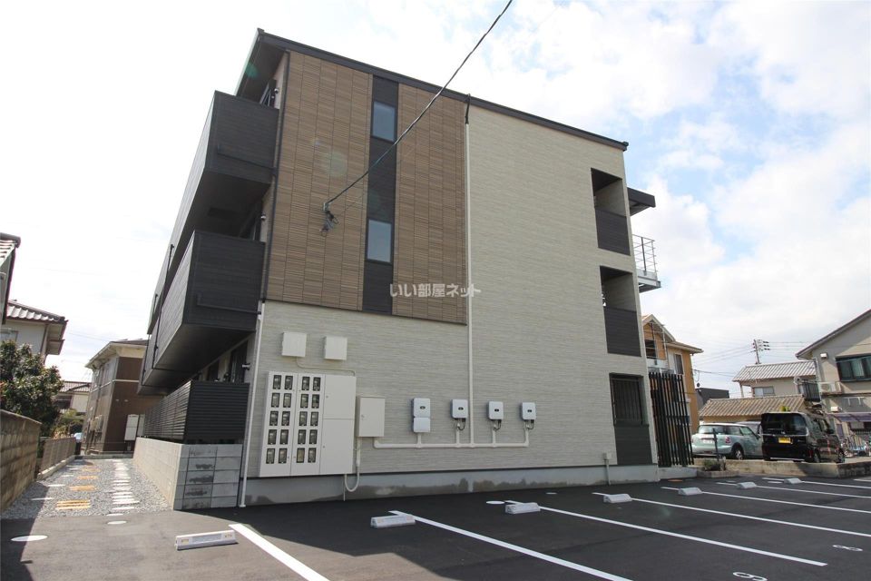 Alternaの外観画像