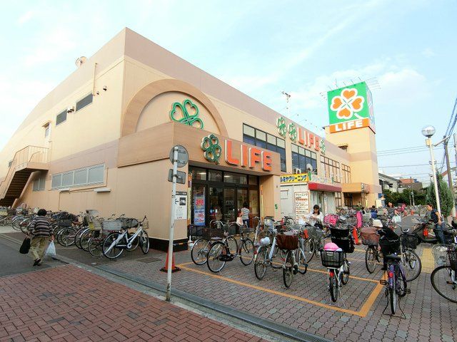 近くに施設あり