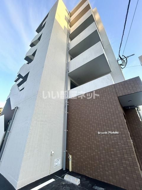 宮崎駅より徒歩9分 築2年1ヶ月 6階建の賃貸物件