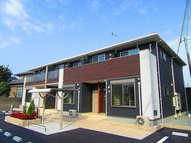 ブーゲンヒルズレイ浜田の外観画像