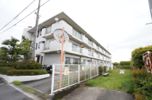 モナミ新堂の間取り画像