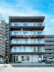 タチェット三郷中央の外観画像