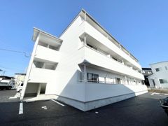 フォレストヒルズ Cの外観画像