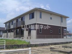 シャーメゾン坪生南の外観画像