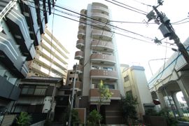 エム ドマーニの外観画像