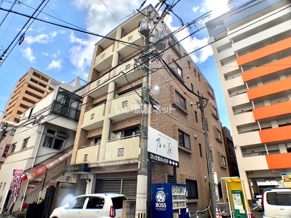 ル・モンドの外観画像