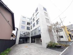 T-BASEの外観画像