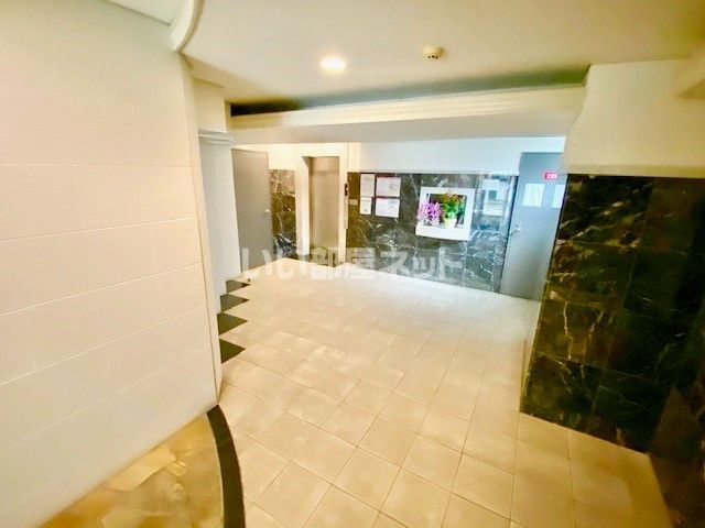 ロビー