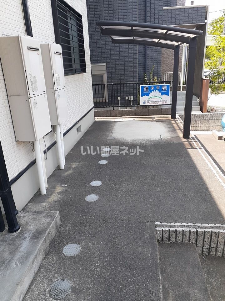 近くに施設あり