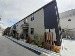 プラム江坂の外観画像