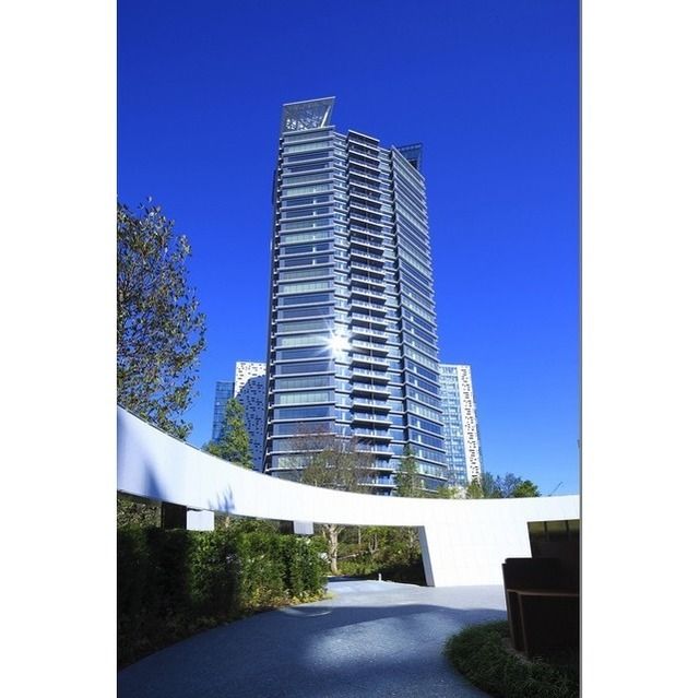 コンフォリア新宿イーストサイドタワーの外観画像