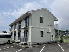 メイゾンベルサ B棟の外観画像