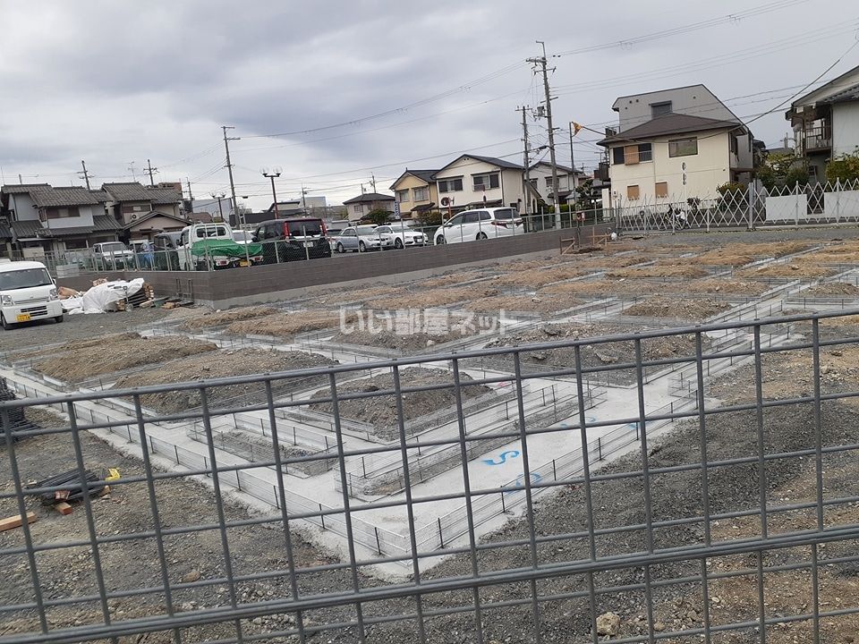 近くに施設あり