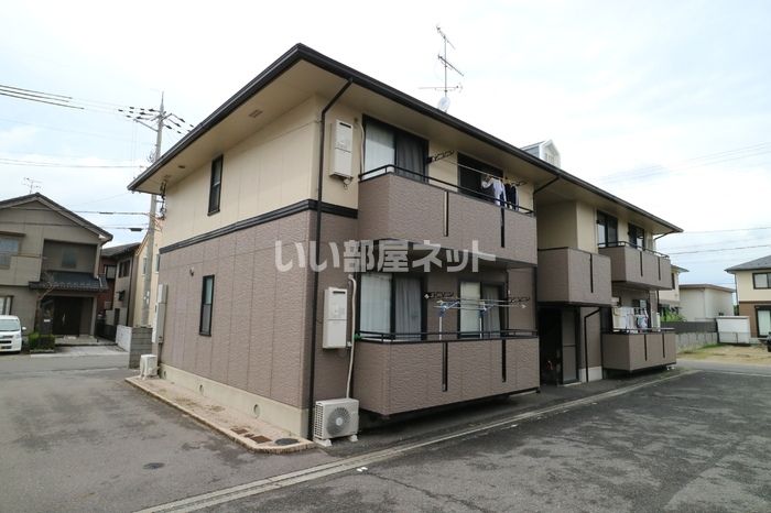 パレ・ファミールの外観画像