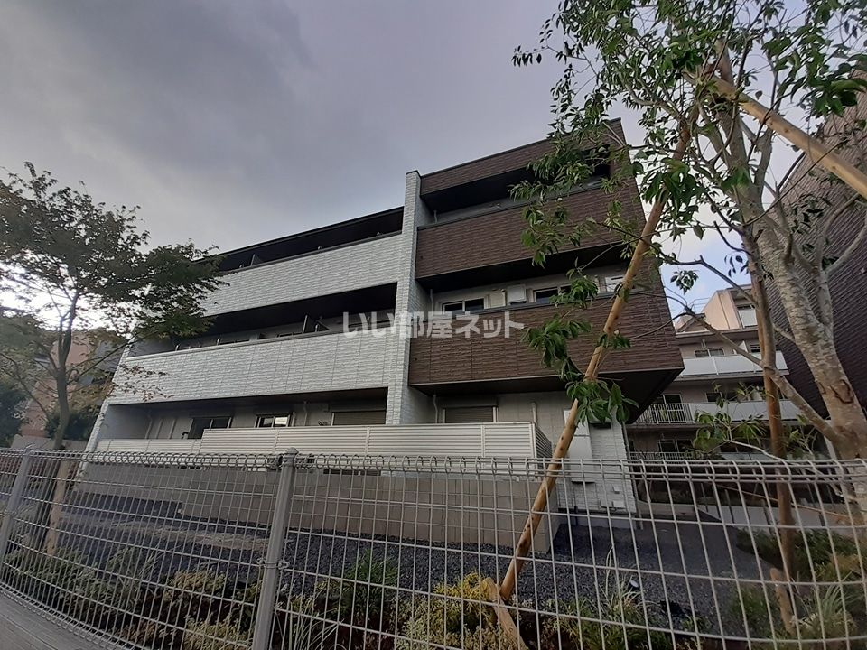 シャーメゾン大龍Ⅰ棟の外観画像