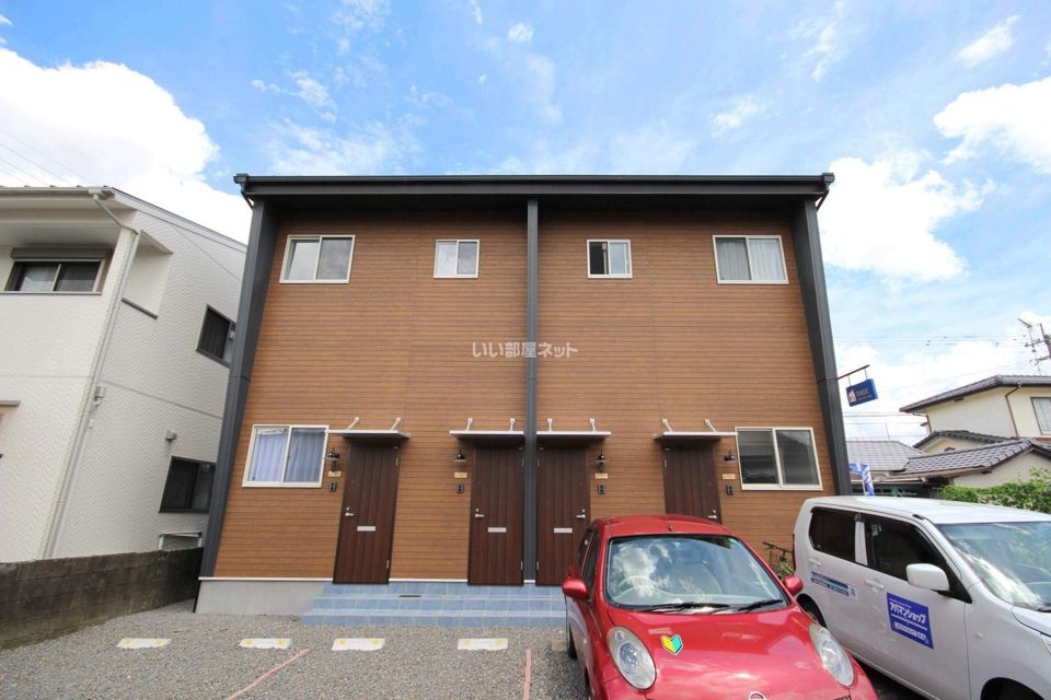 R’s BASE(アールズベース)の外観画像
