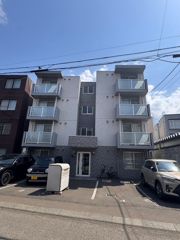 Reve Hiragishiの外観画像