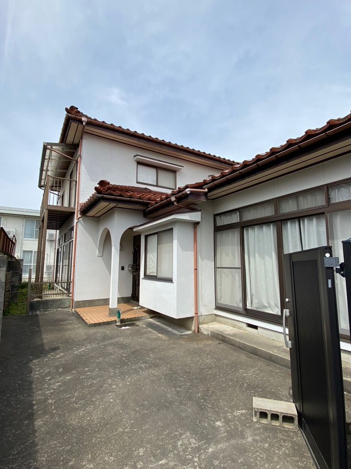 富岡ハウスの外観画像