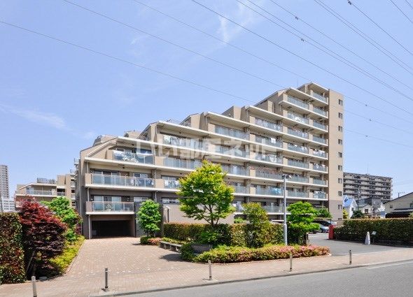 アドバンスDC町田の外観画像