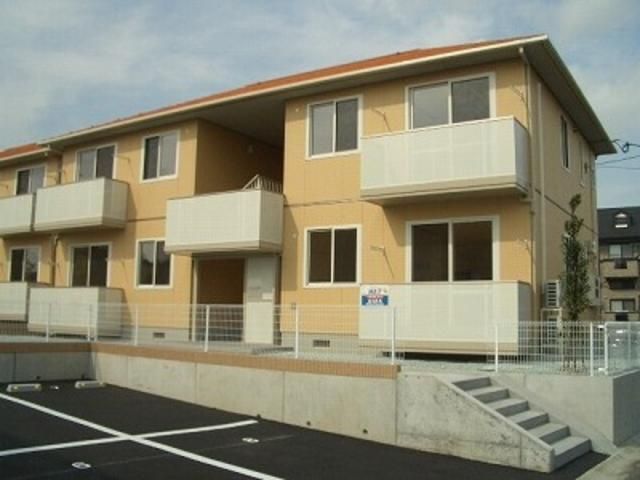 オレンジヒルズ成田Cの外観画像