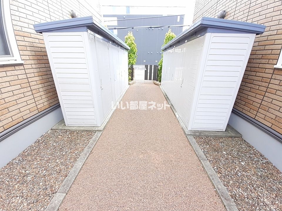 その他