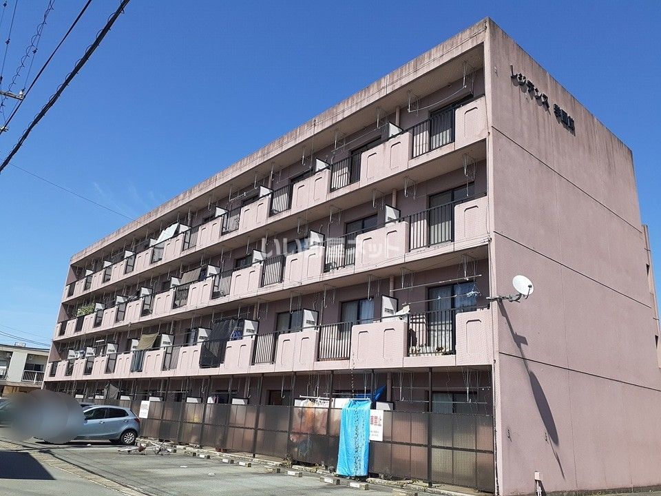 レジデンス学園前の外観画像