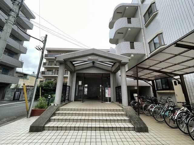 マグノリア立川の外観画像