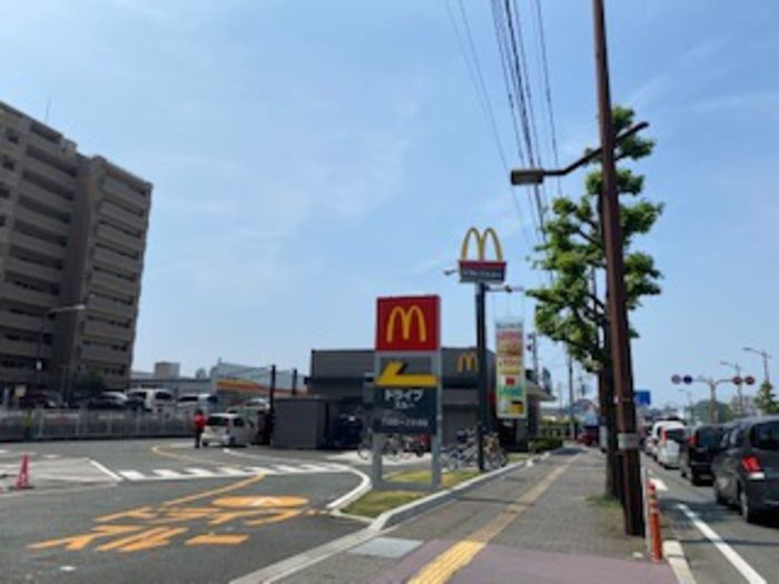 近くに施設あり