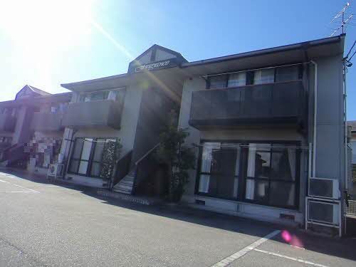 フレグランス上小泉 東館の外観画像