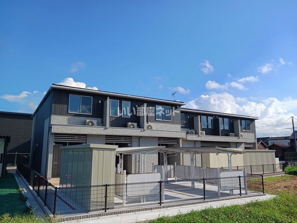 東松江駅より徒歩17分 築1年5ヶ月 2階建の賃貸物件