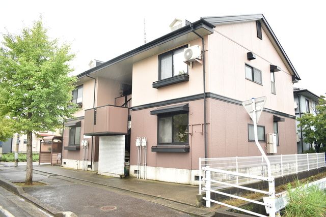 ステイトメントの外観画像