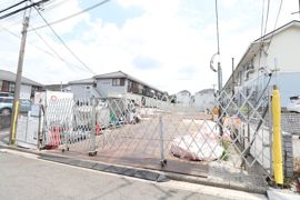 エクセル新治の外観画像