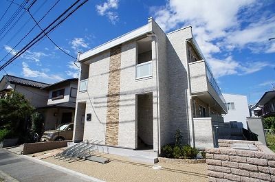 リブリ・ローザの外観画像
