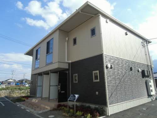 シャーメゾン・トレニアIIの外観画像