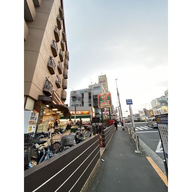 近くに施設あり