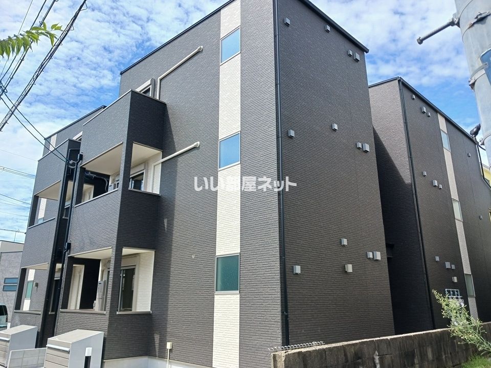 ジーメゾン寝屋川泰町アリビオの外観画像