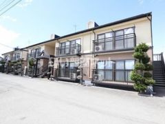 コマバハイム Bの外観画像