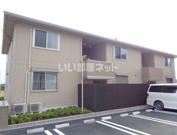 グリーンコートBの外観画像