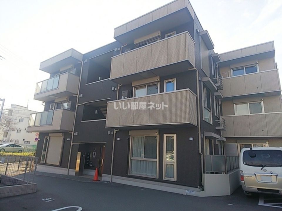D House Grandeの外観画像