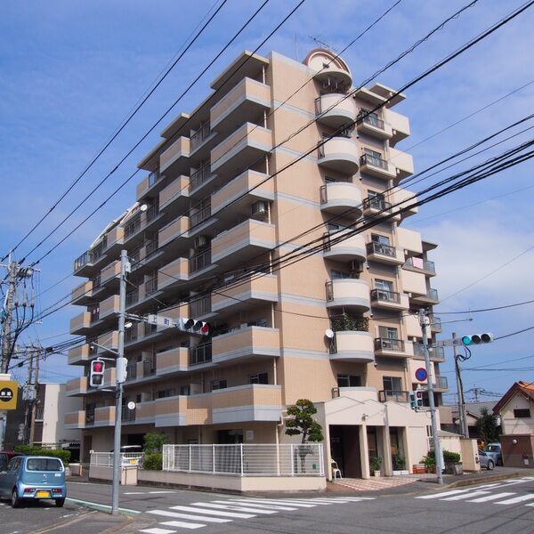 ロワールマンション前原の外観画像
