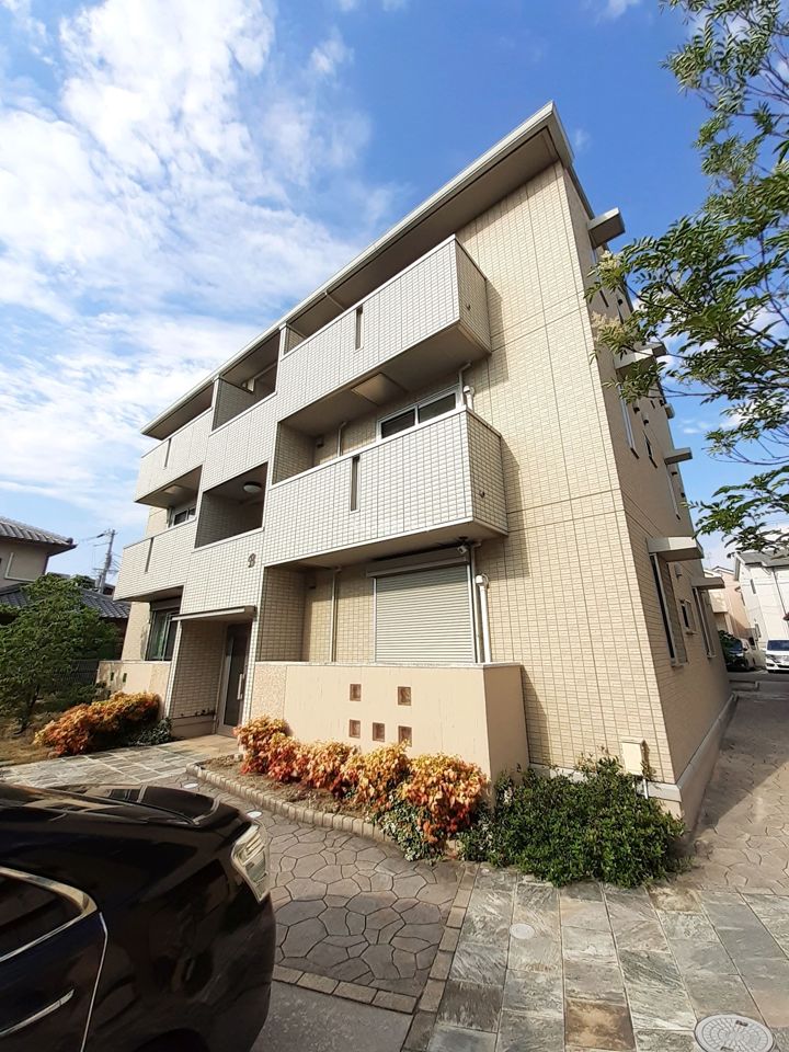 ガーデンコート金岡 B棟の外観画像