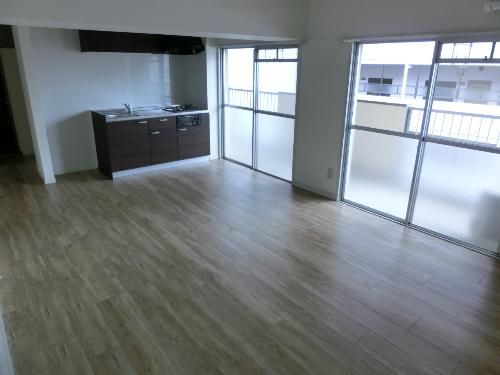 Arlakomeyamachi_内装_0