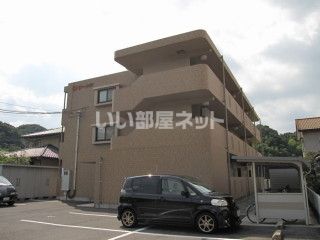 ローレルの外観画像