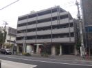 カスタリア三宿の外観