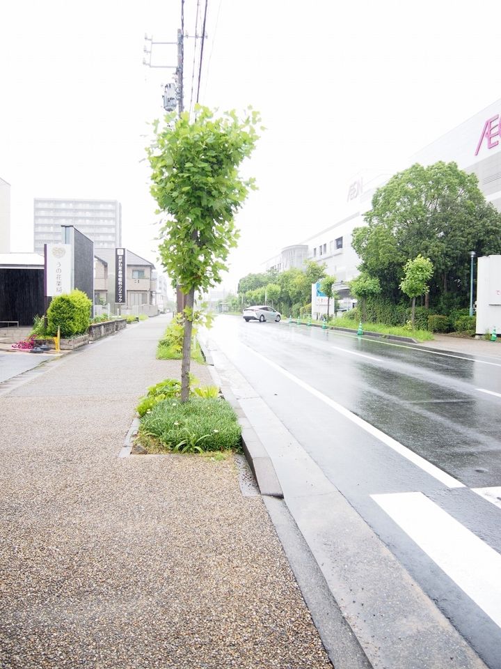 近くに施設あり