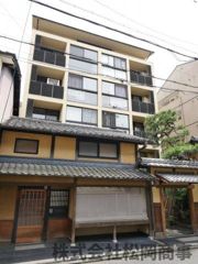 ヴィラスタジオーネ御所南の外観画像