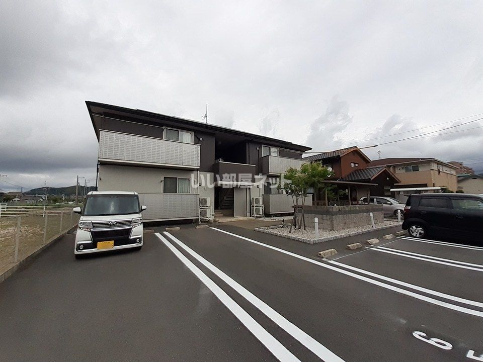 M'z courtの外観画像
