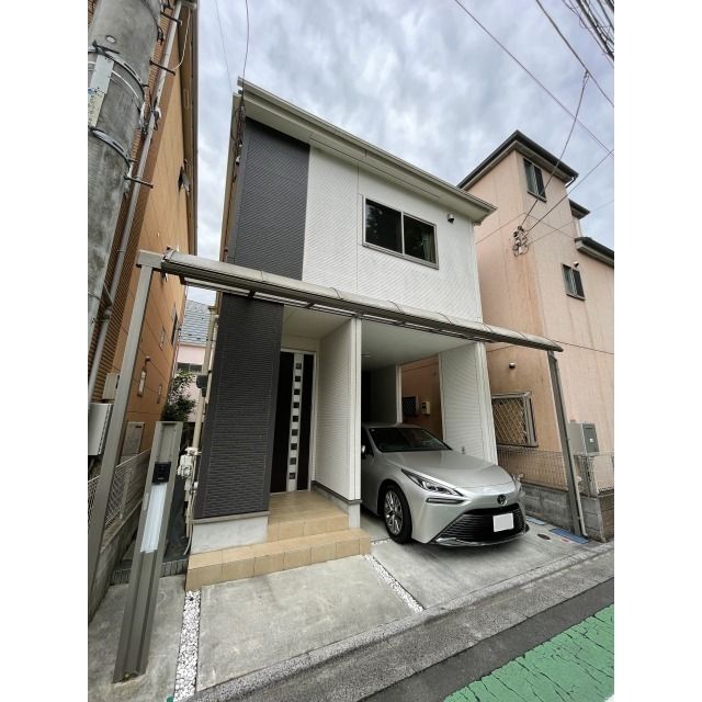 小川西町2丁目貸家の外観画像